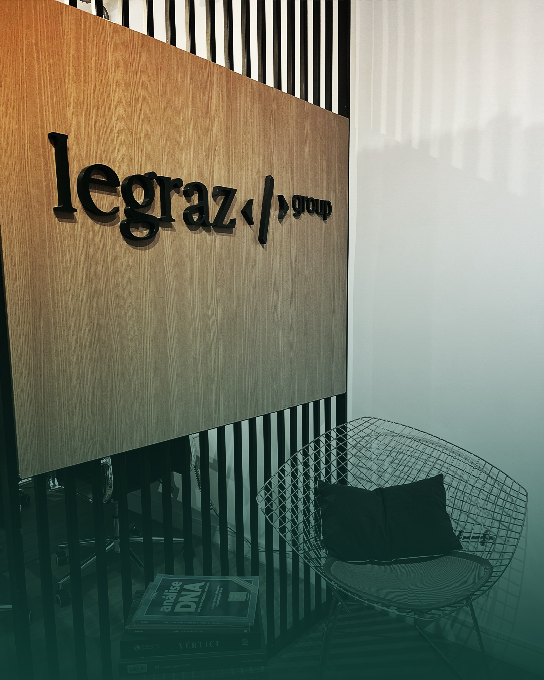 Ilustração equipe e estratégia